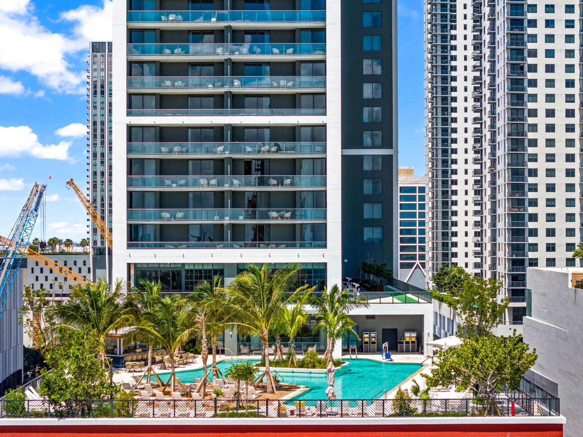 Apartment Ph 5107 Fl 1 Bedroom Lux Ocean View In Downtown *