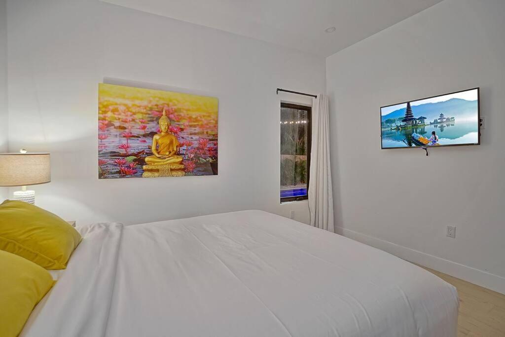 New Bali Style With Vast Pool & Jacuzzi And Outdoor Grilling * Miami