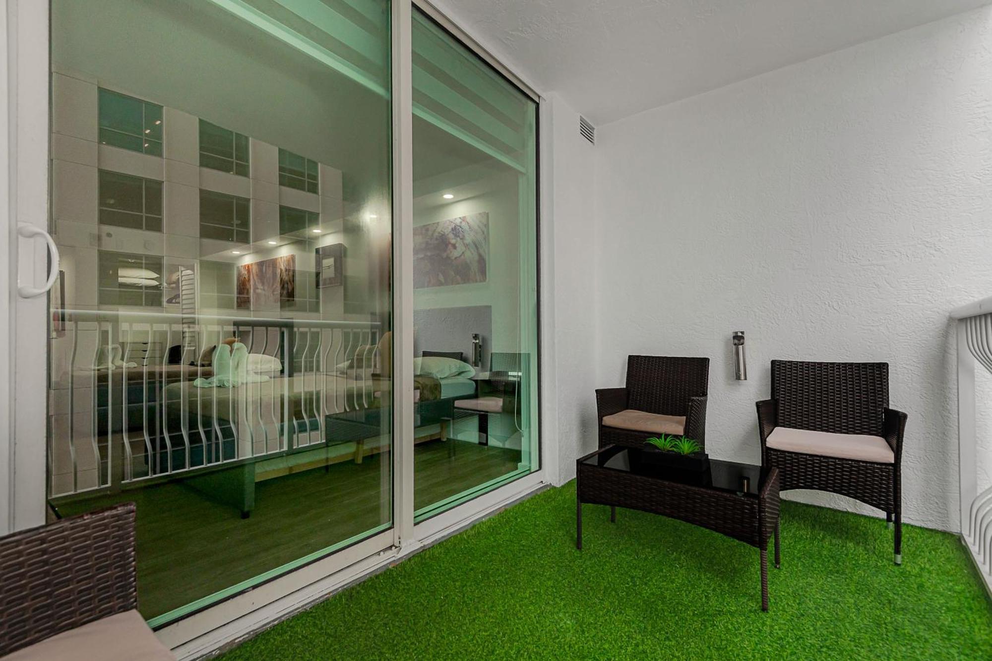 High Rise Brickell Modern Apartamento