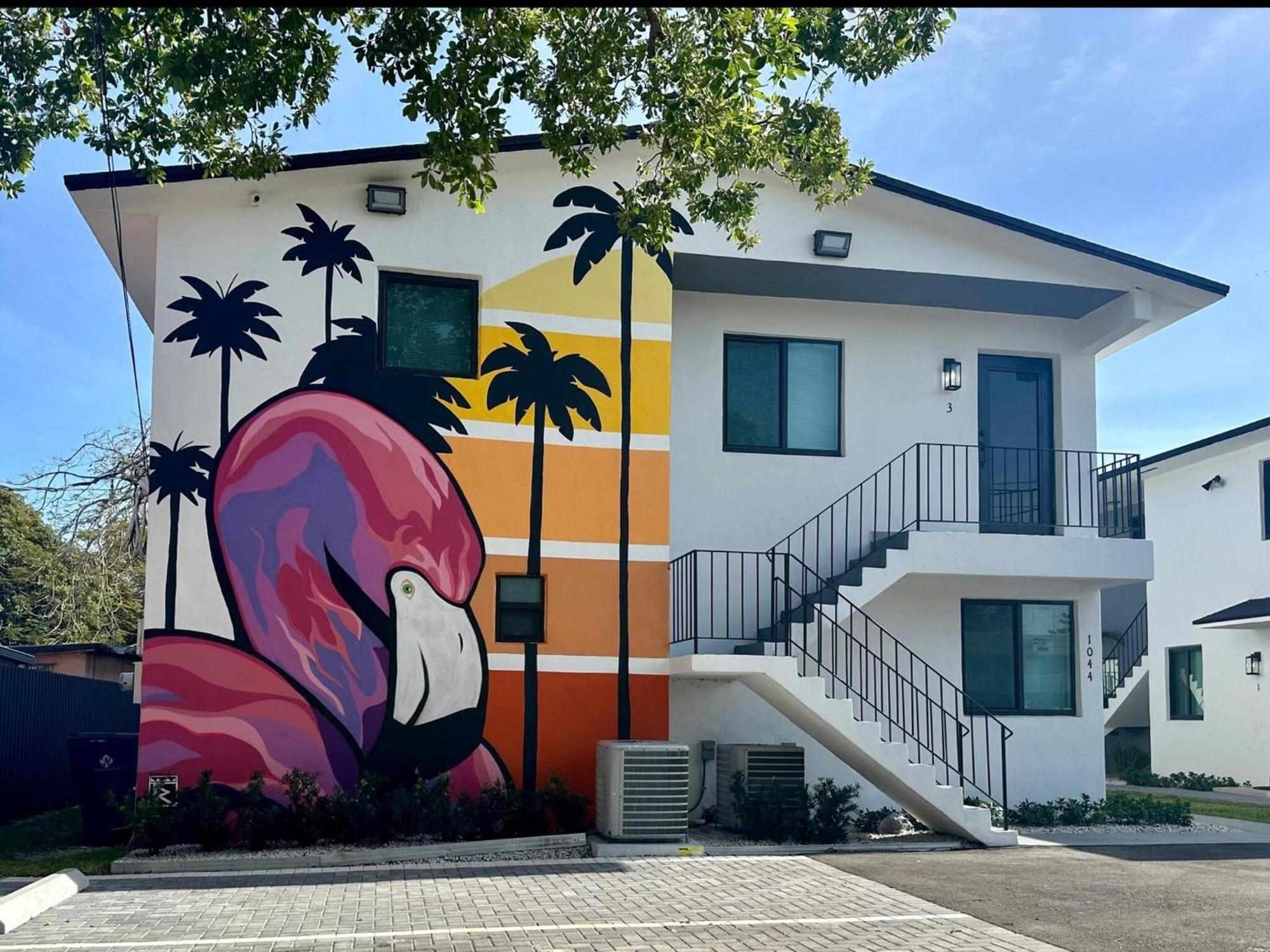 Elegance Meets Design: Modern District * Miami