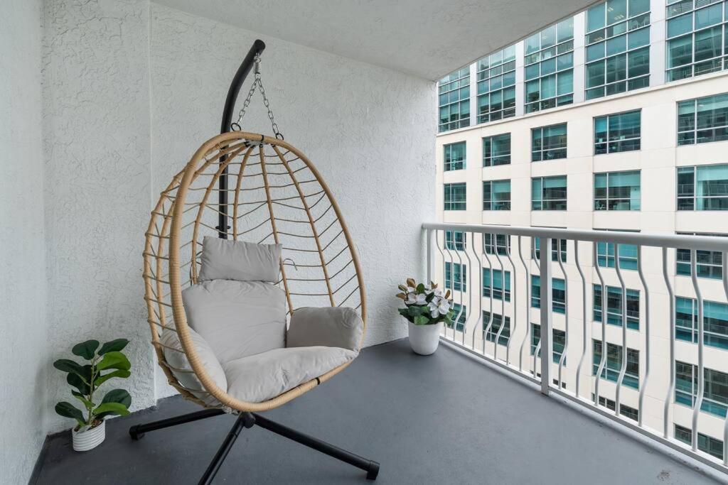 36th-floor Ocean View Brickell