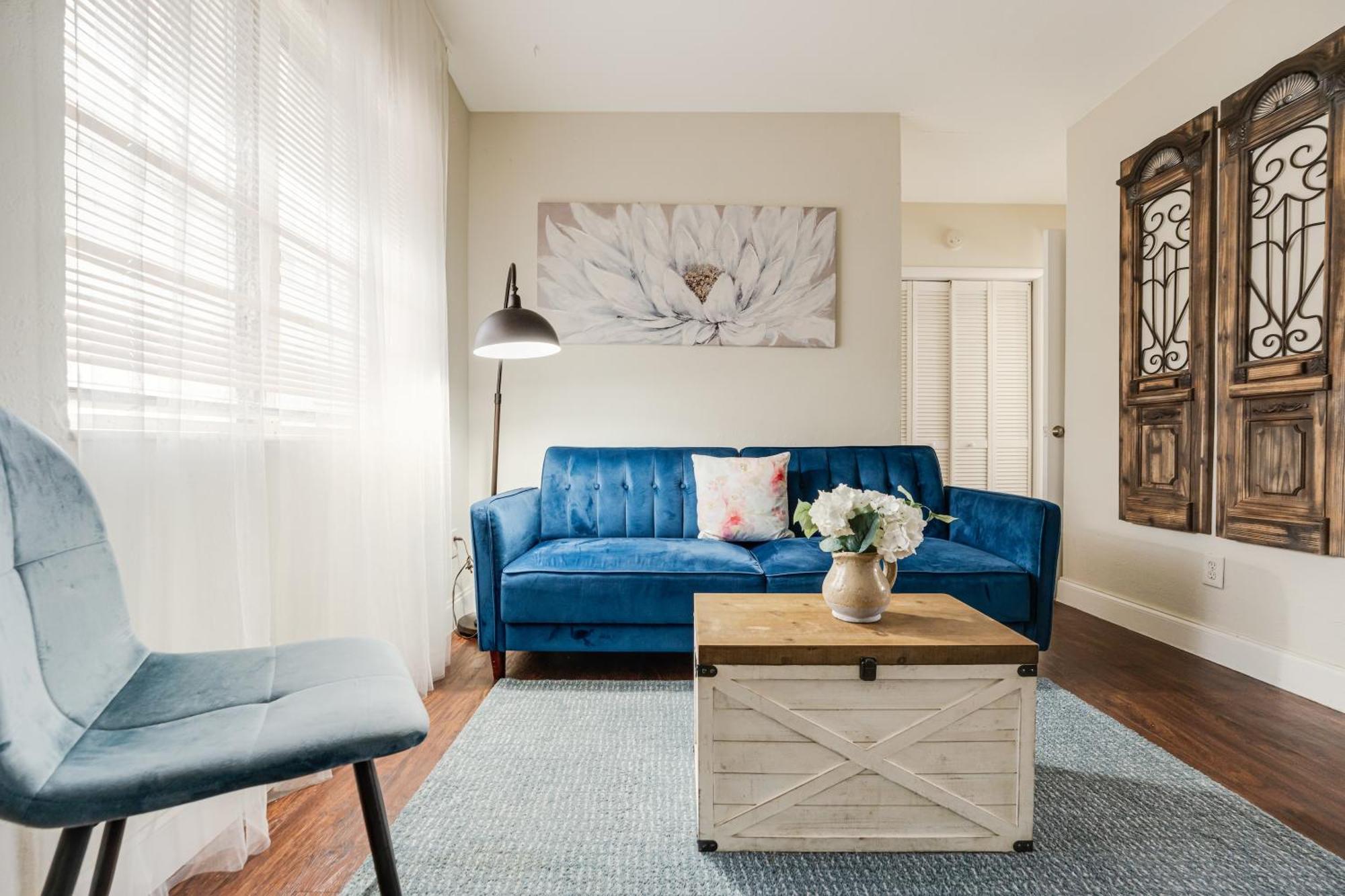 Stylish 1Br Oasis Near Downtown Miami *