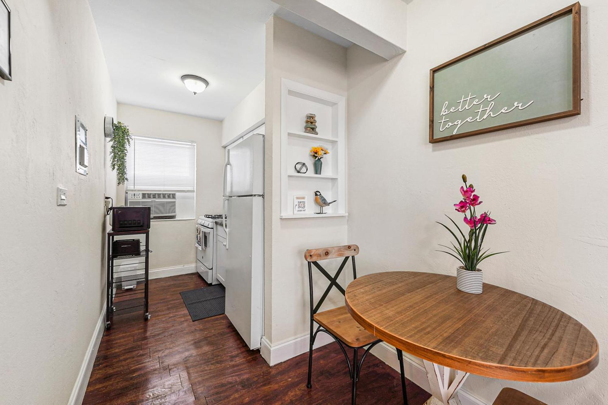 Stylish 1Br Oasis Near Downtown Miami