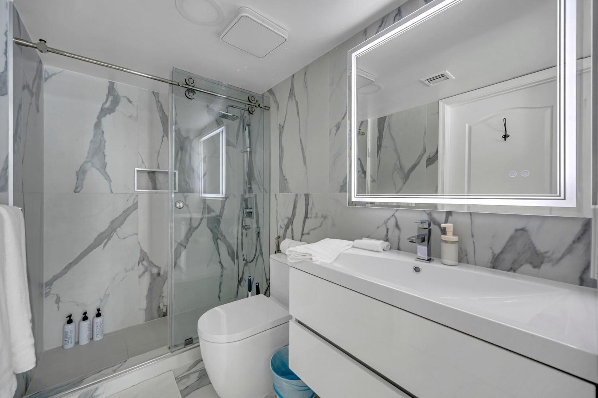 Apartment The Club - 1200 Brickell Bay Drive *