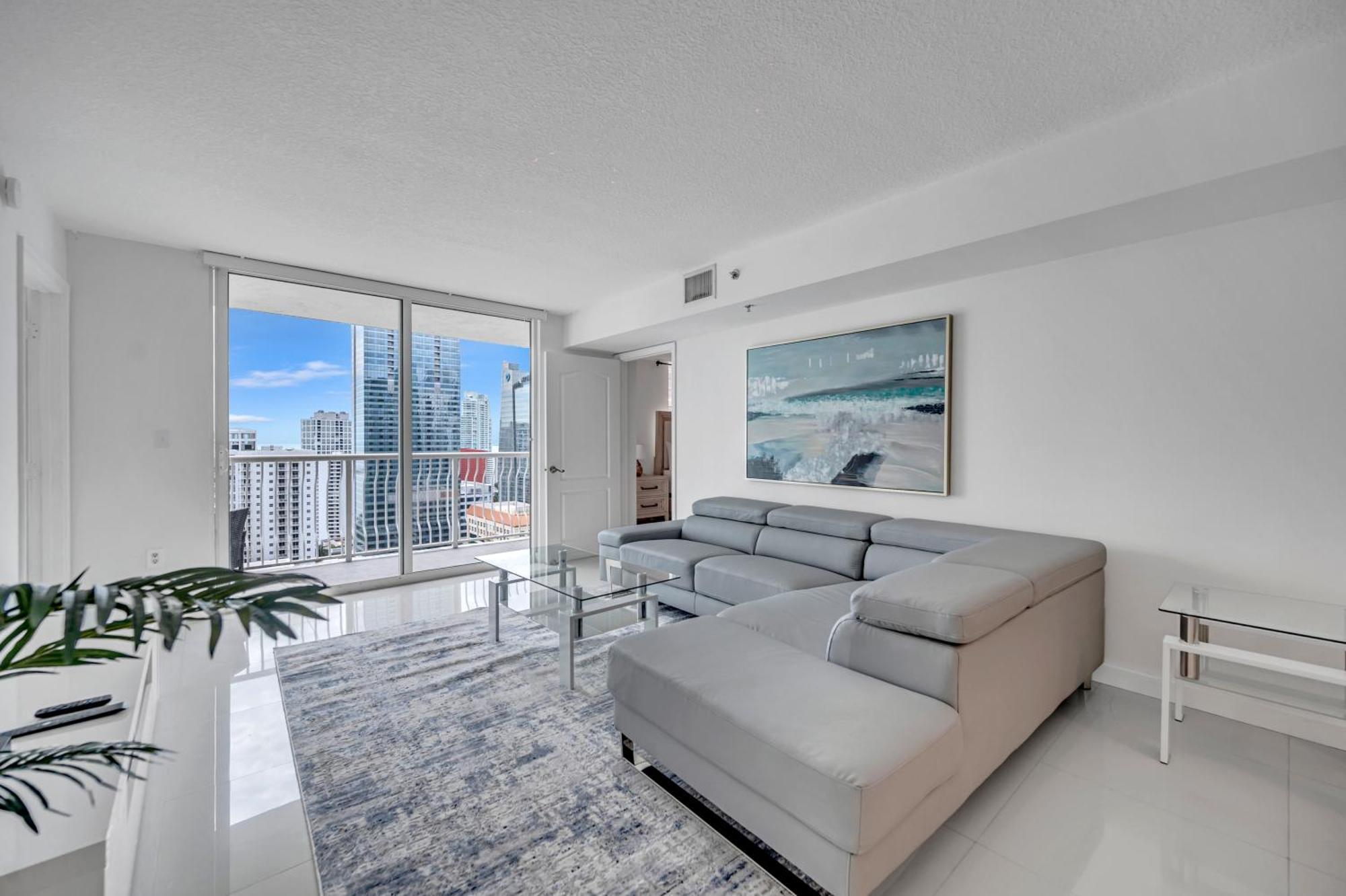 Apartment The Club - 1200 Brickell Bay Drive *