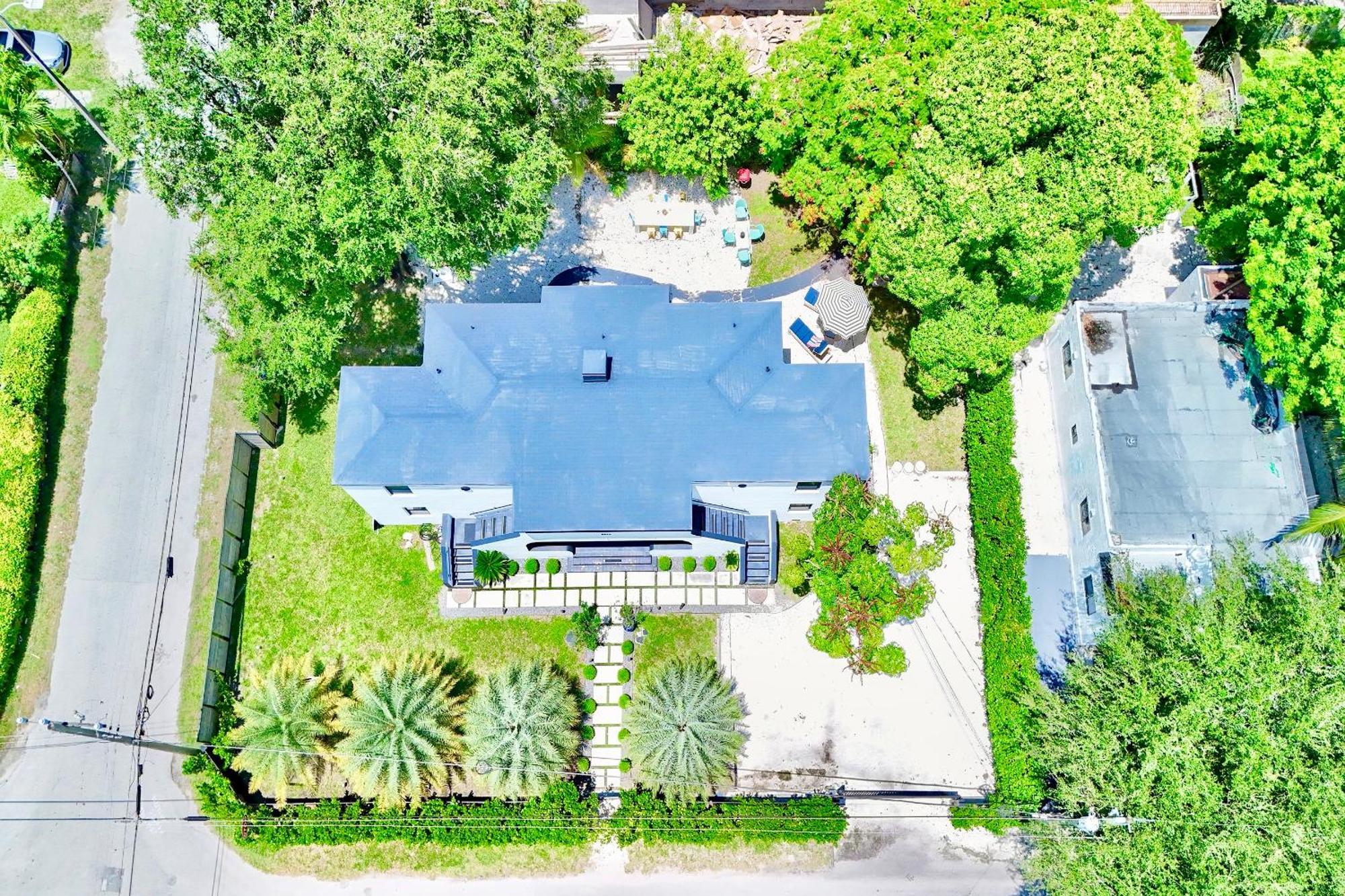 The Carrington: Multi-unit Retreat With * Miami