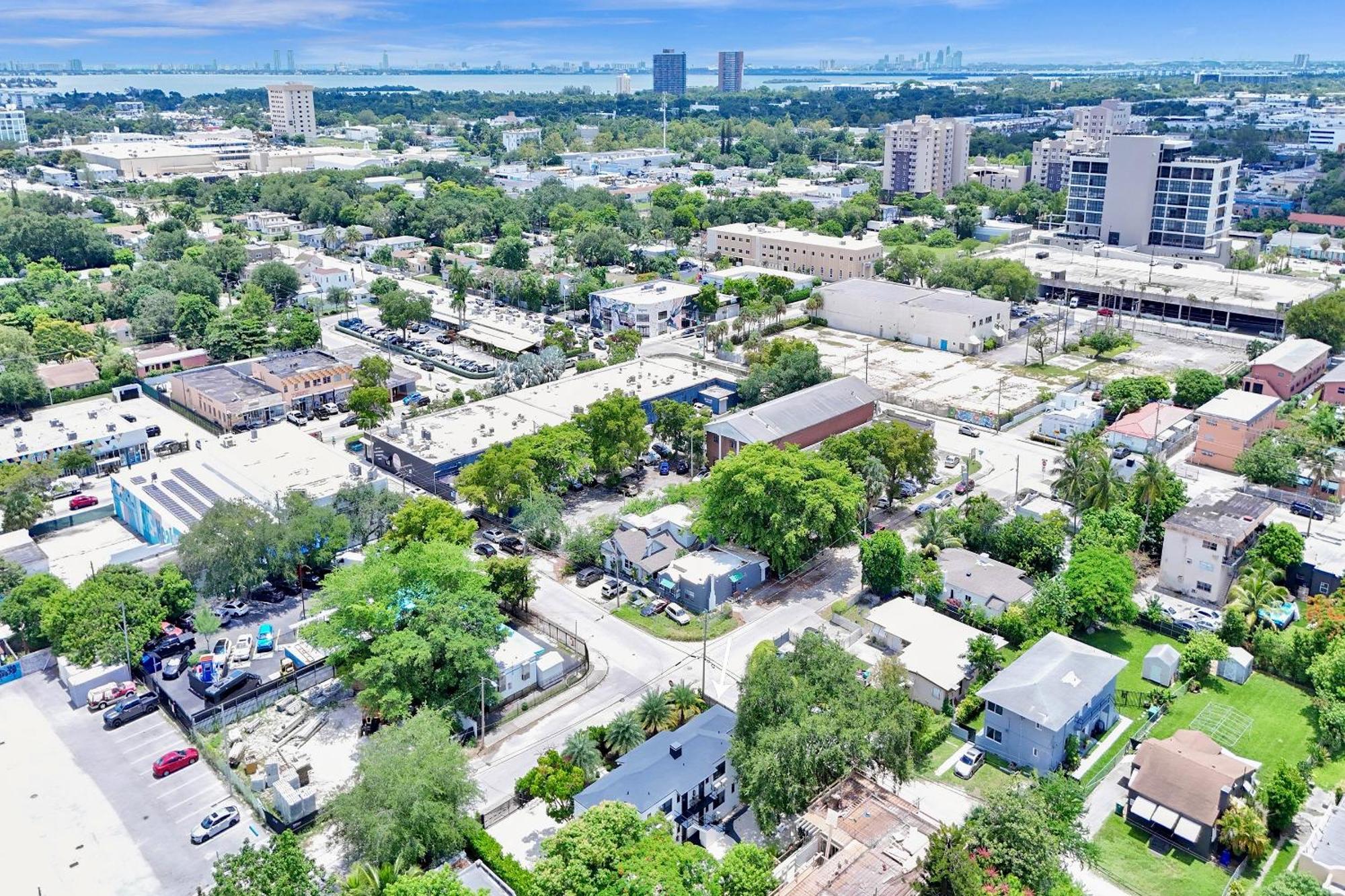 The Carrington: Multi-unit Retreat With *