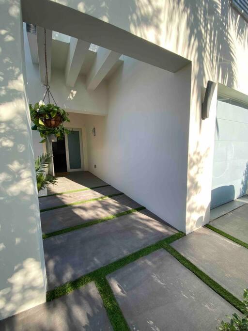 Villa Coconut Grove Casita With Private Plunge Pool, Gated Miami