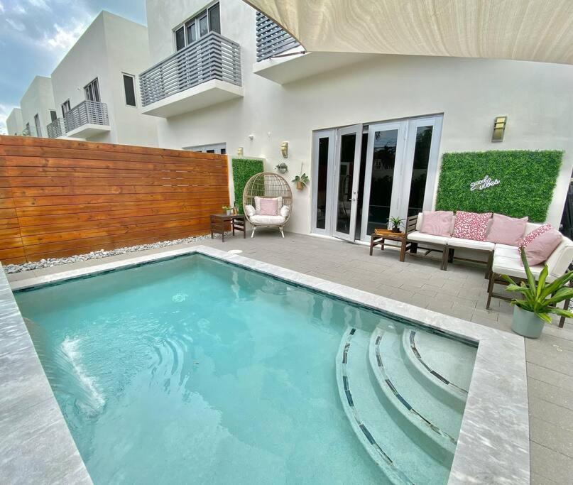 Coconut Grove Casita With Private Plunge Pool, Gated * Miami