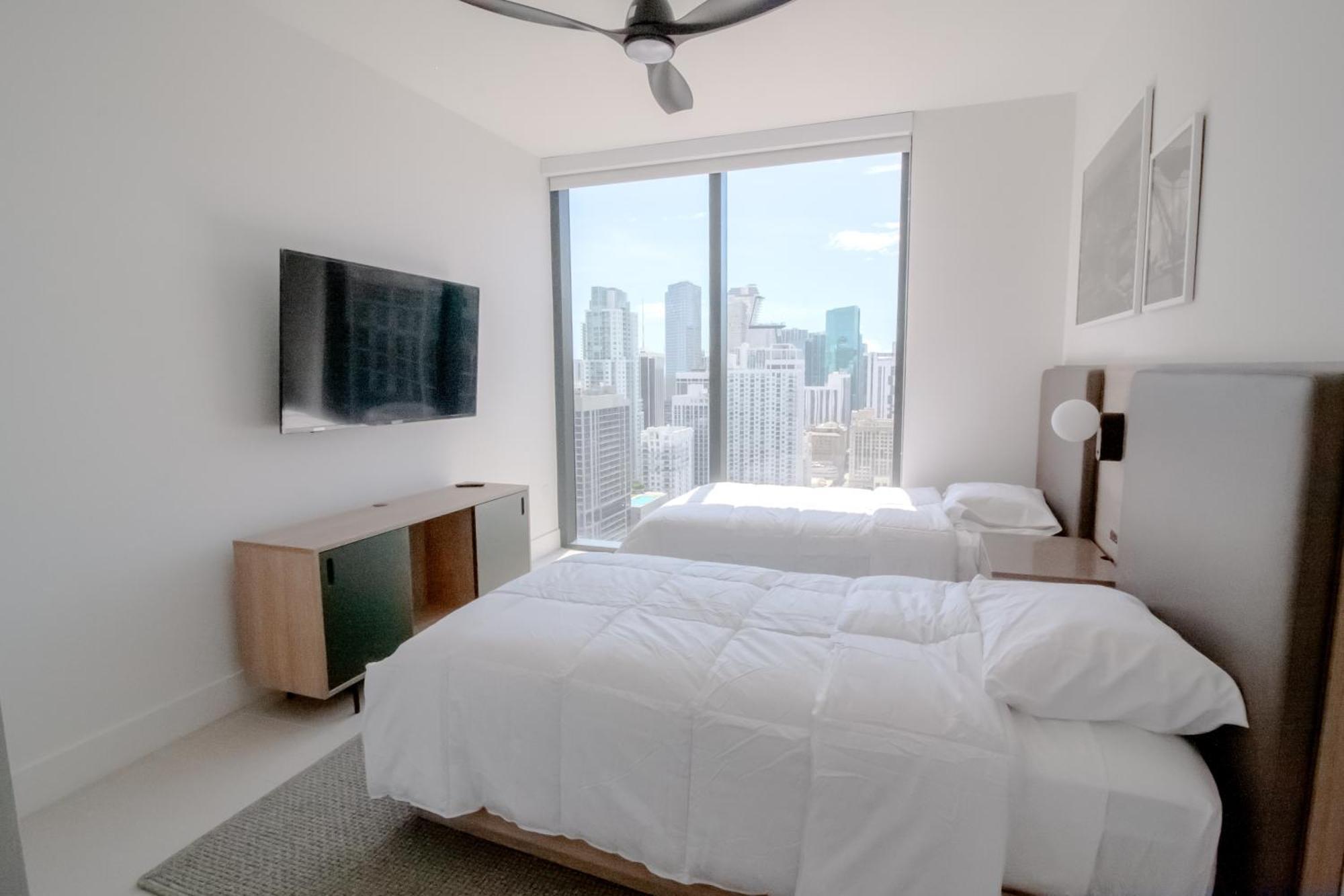 Luxurious Downtown Escape * Miami