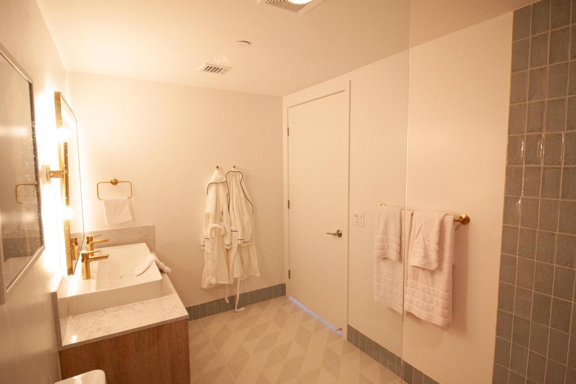 Luxurious Downtown Escape Apartamento