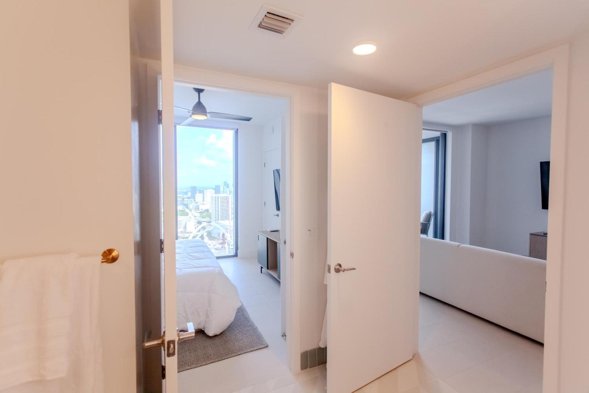 Luxurious Downtown Escape Apartamento Miami