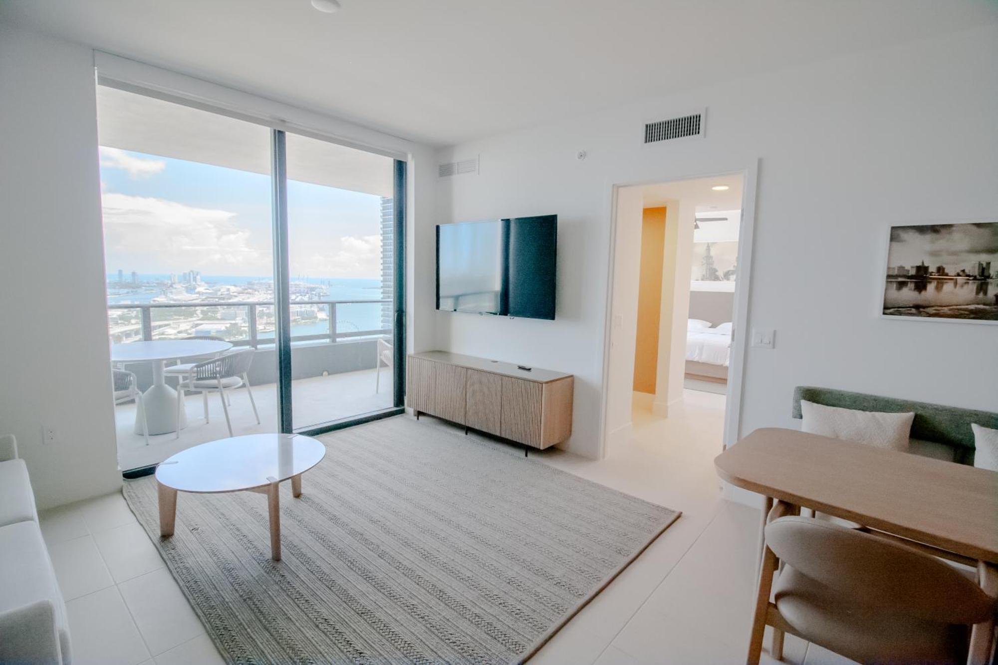 Luxurious Downtown Escape Apartamento Miami