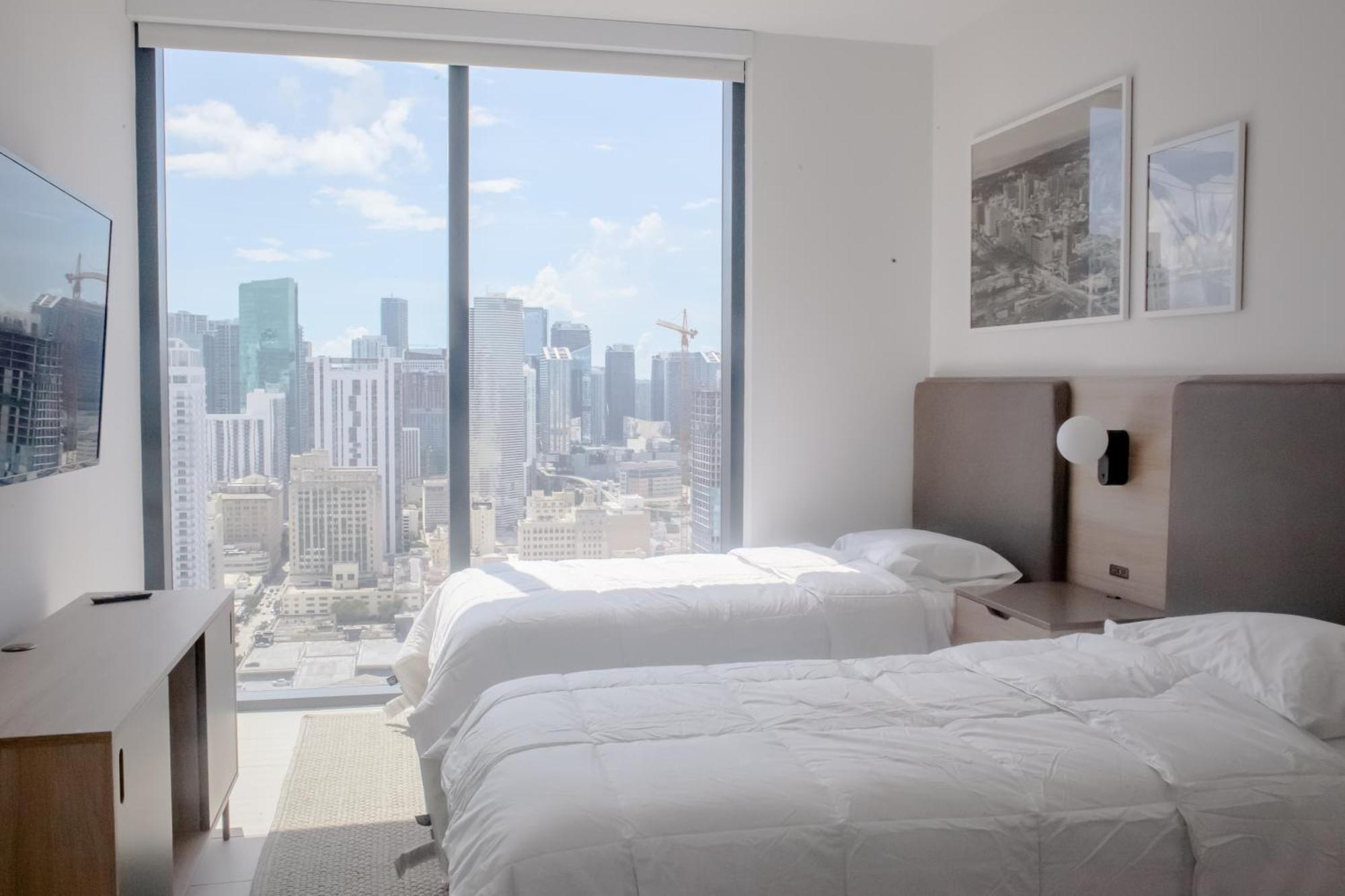 Apartment Luxurious Downtown Escape *