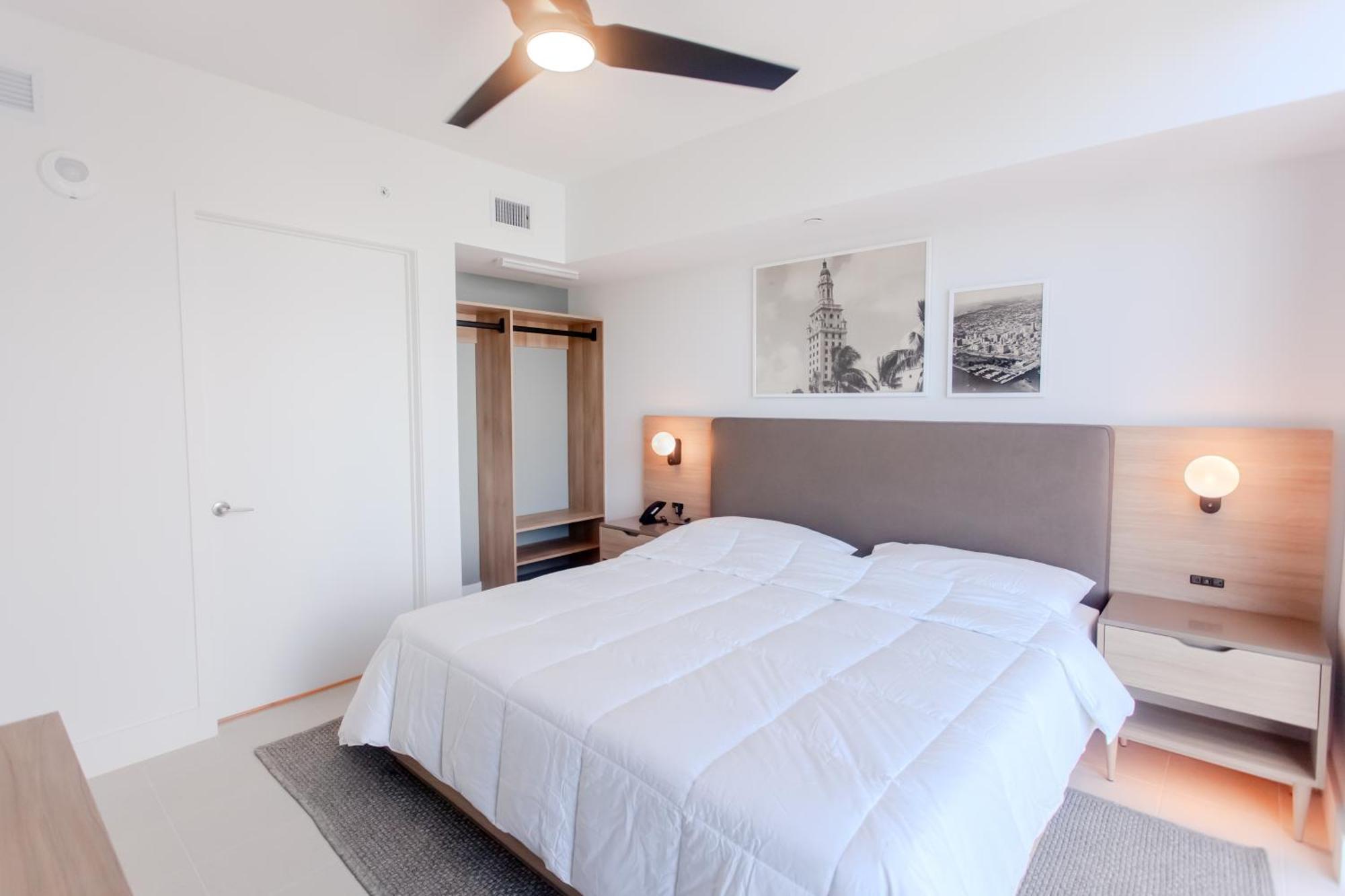 Luxurious Downtown Escape Apartamento Miami