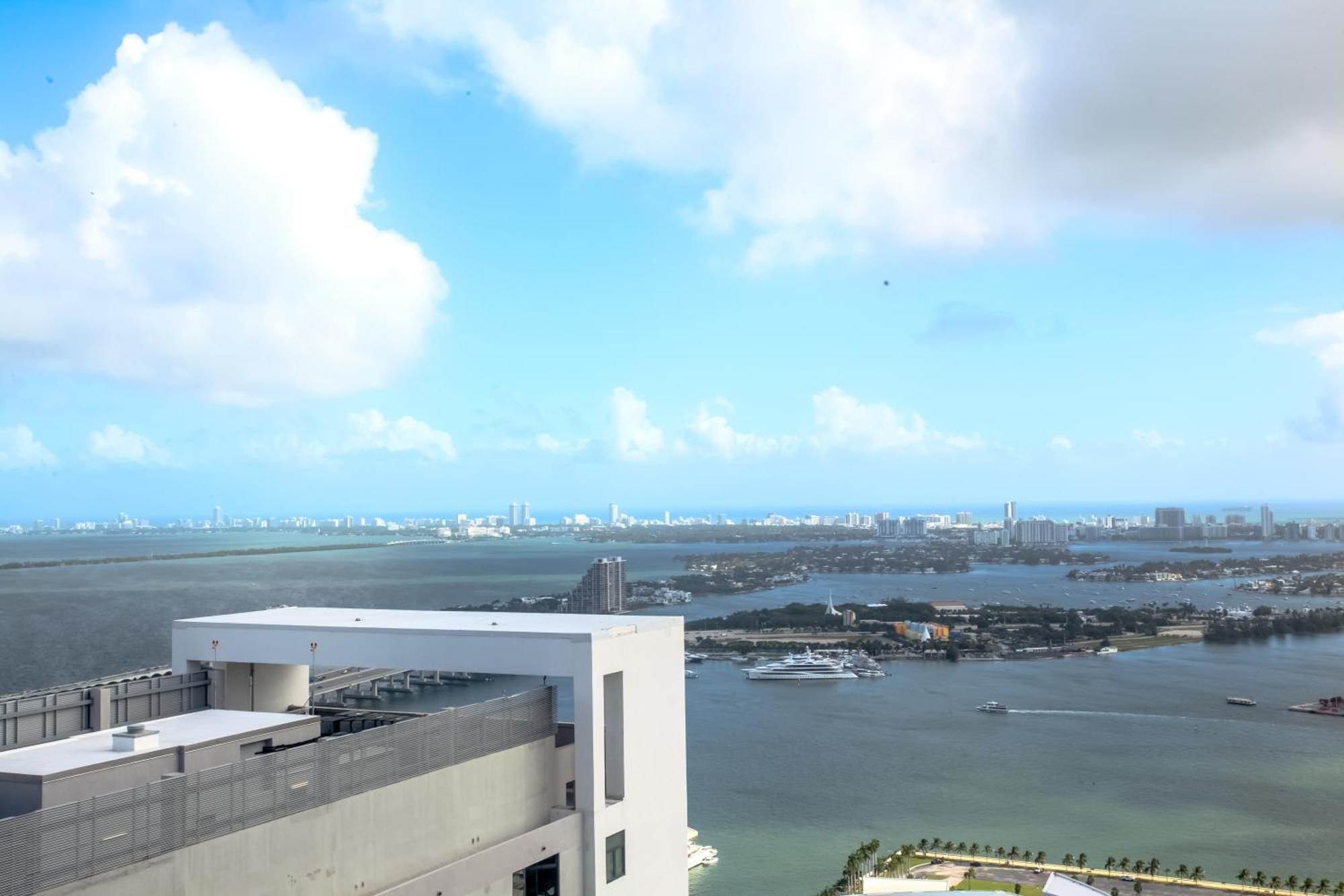 Luxurious Downtown Escape Apartamento *