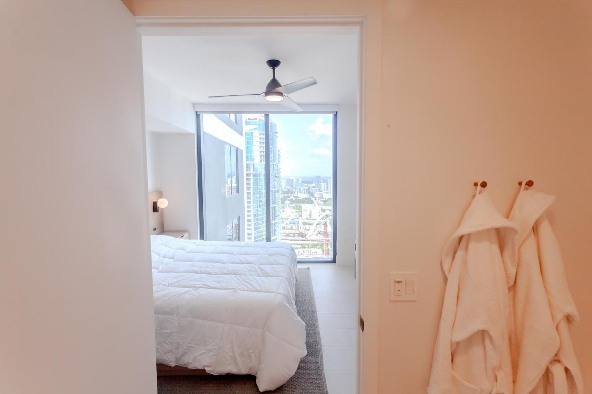 Luxurious Downtown Escape Apartamento Miami
