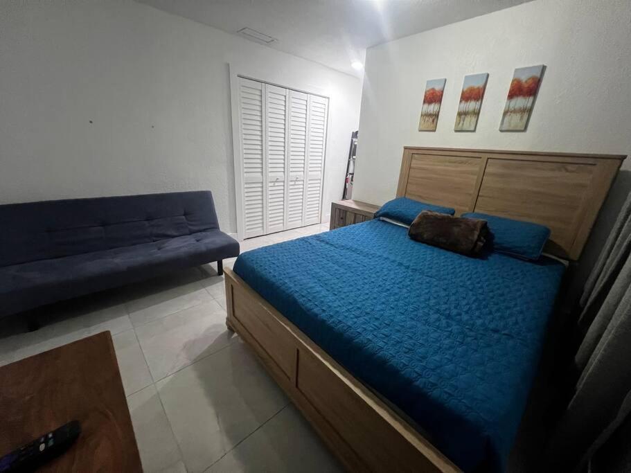 Private And Comfortable Near Airport Apartamento *
