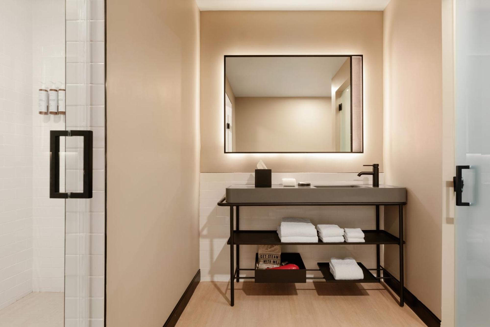 Moxy Wynwood Hotel Miami