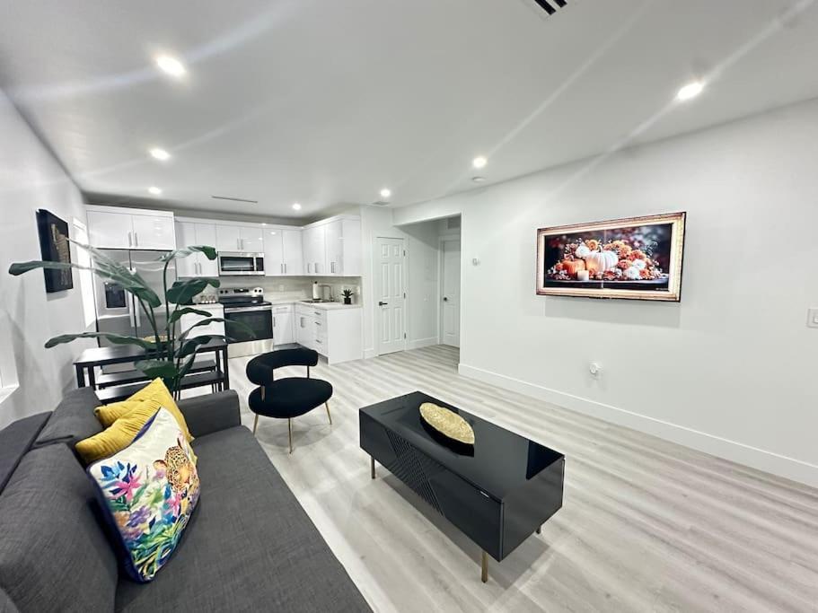 Apartment Modern House In The Heart Of Miami