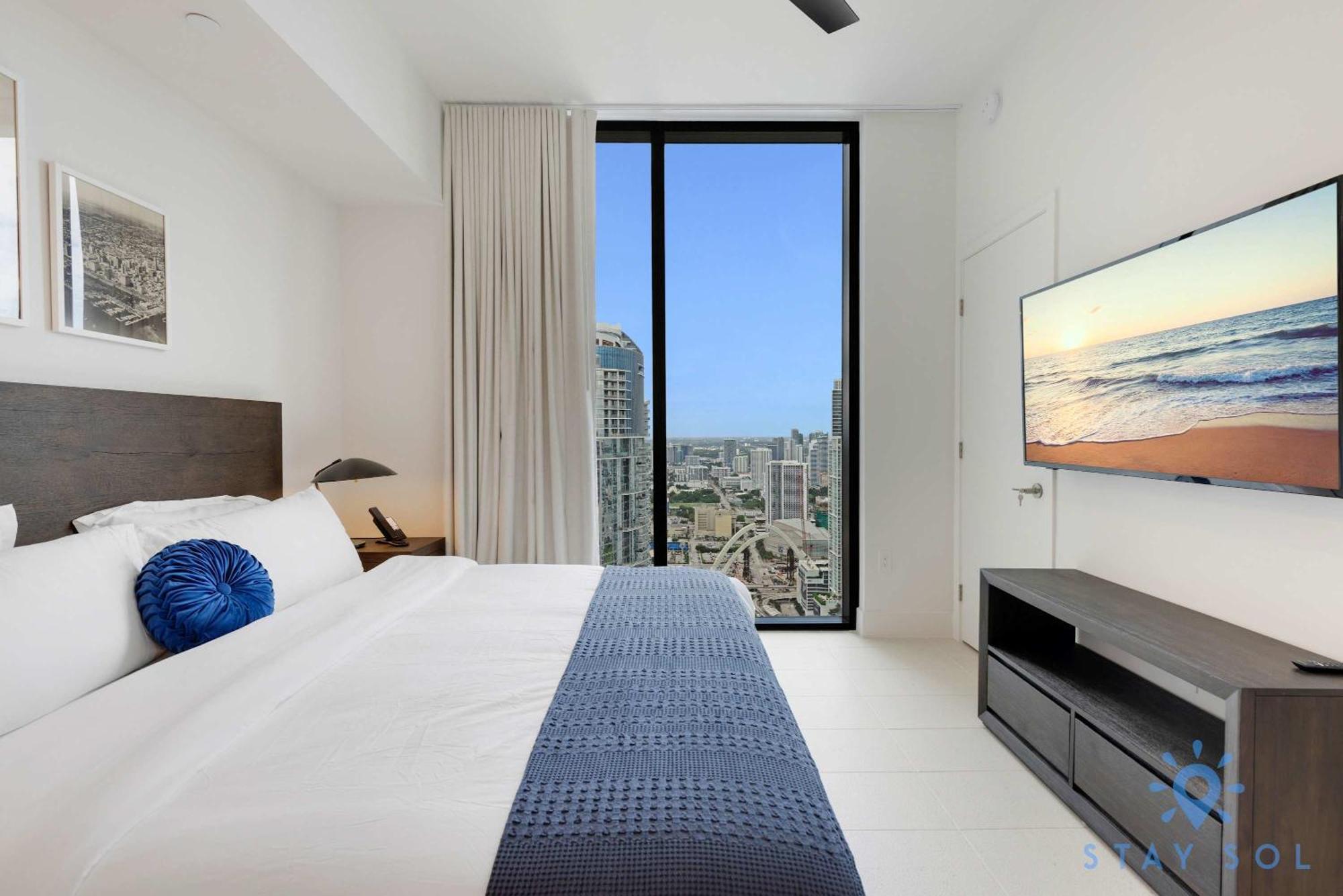 Chic Downtown - Views Gym & Pool *