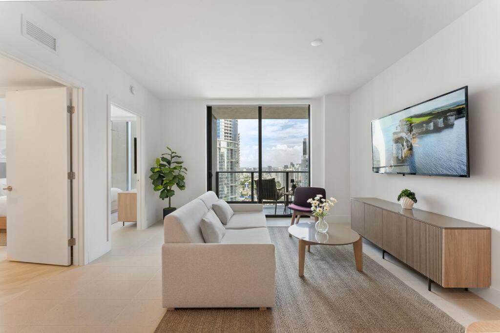 601 Residences High Floor 1br Downtown Apartment Miami