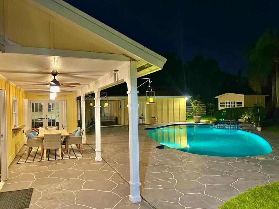 Exclusive 5-br Spacious House With Pool