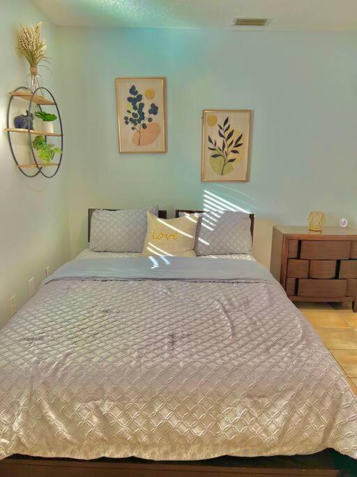 Exclusive 5-br Spacious House With Pool Holiday home