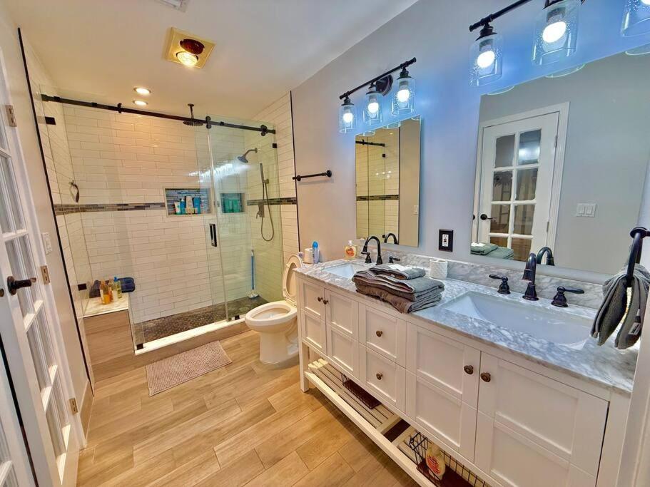 Exclusive 5-br Spacious House With Pool