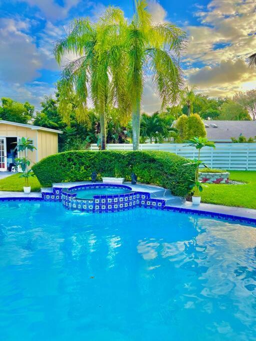 Holiday home Exclusive 5-br Spacious House With Pool Miami
