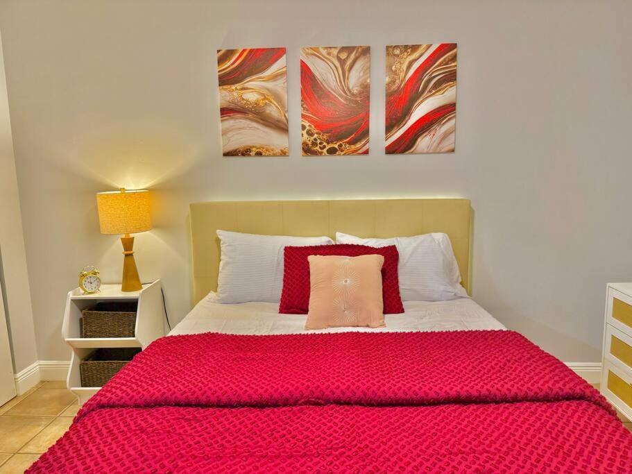 Exclusive 5-br Spacious House With Pool Holiday home *