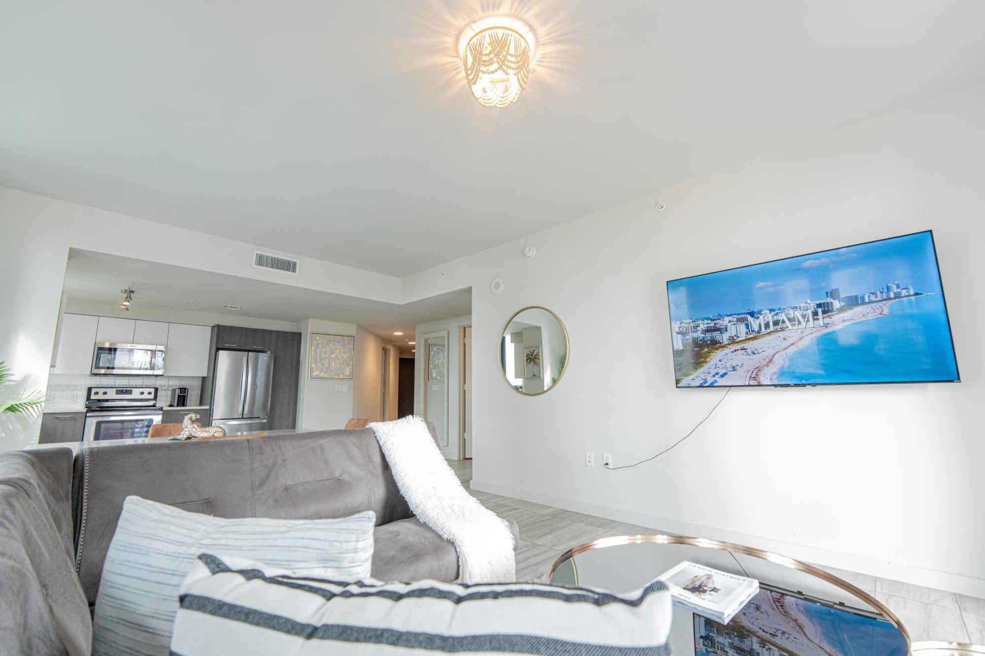 Tulum Oasis - Rooftop Pool & In The World Center Apartment Miami