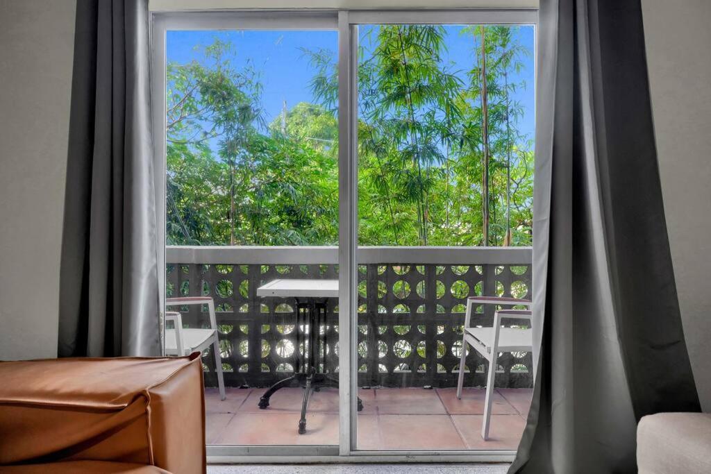 Apartment Pristine East Little Havana - One Free Parking
