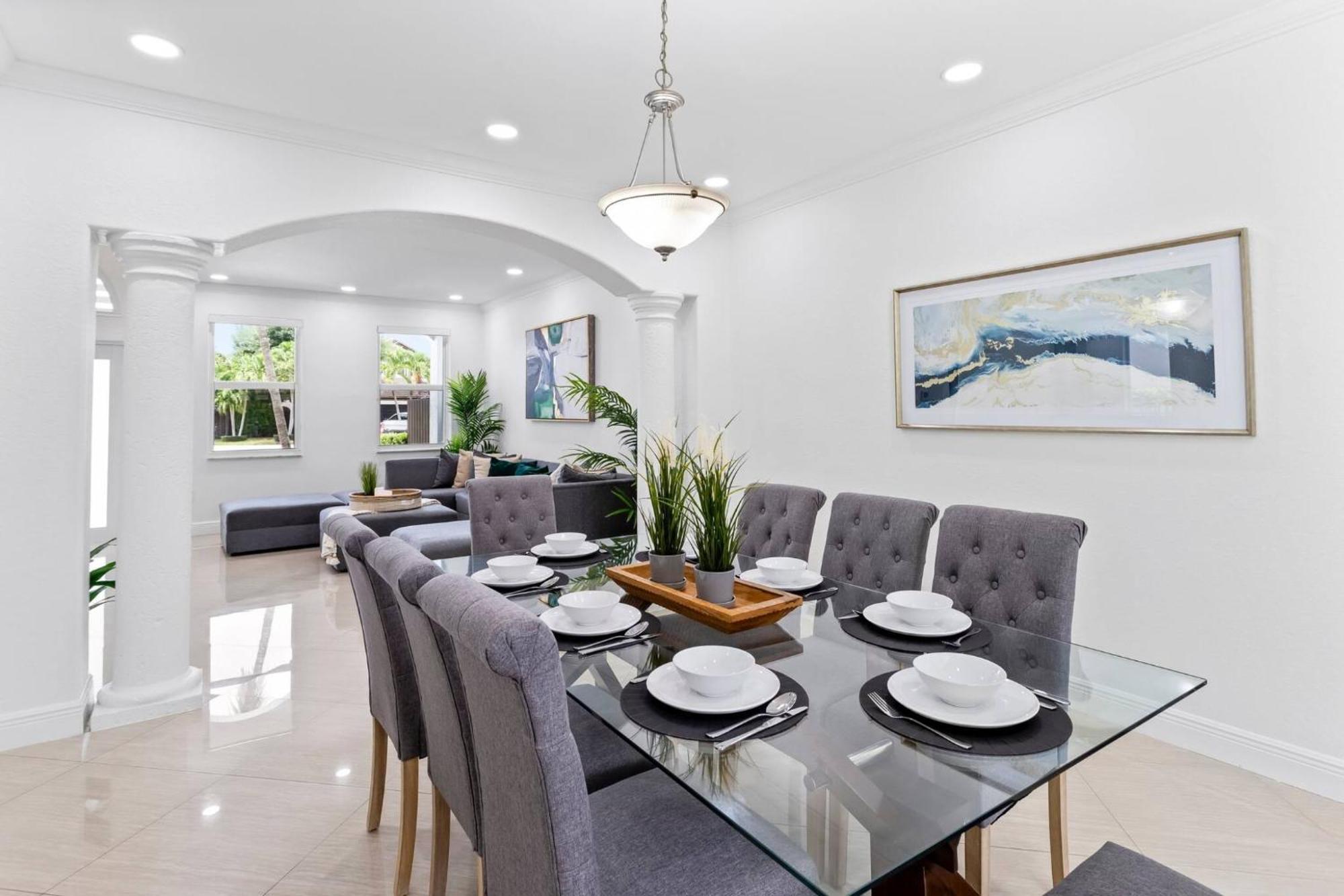 Luxe 5br I Pool Jacuzzi Fire Pit Piano * Miami