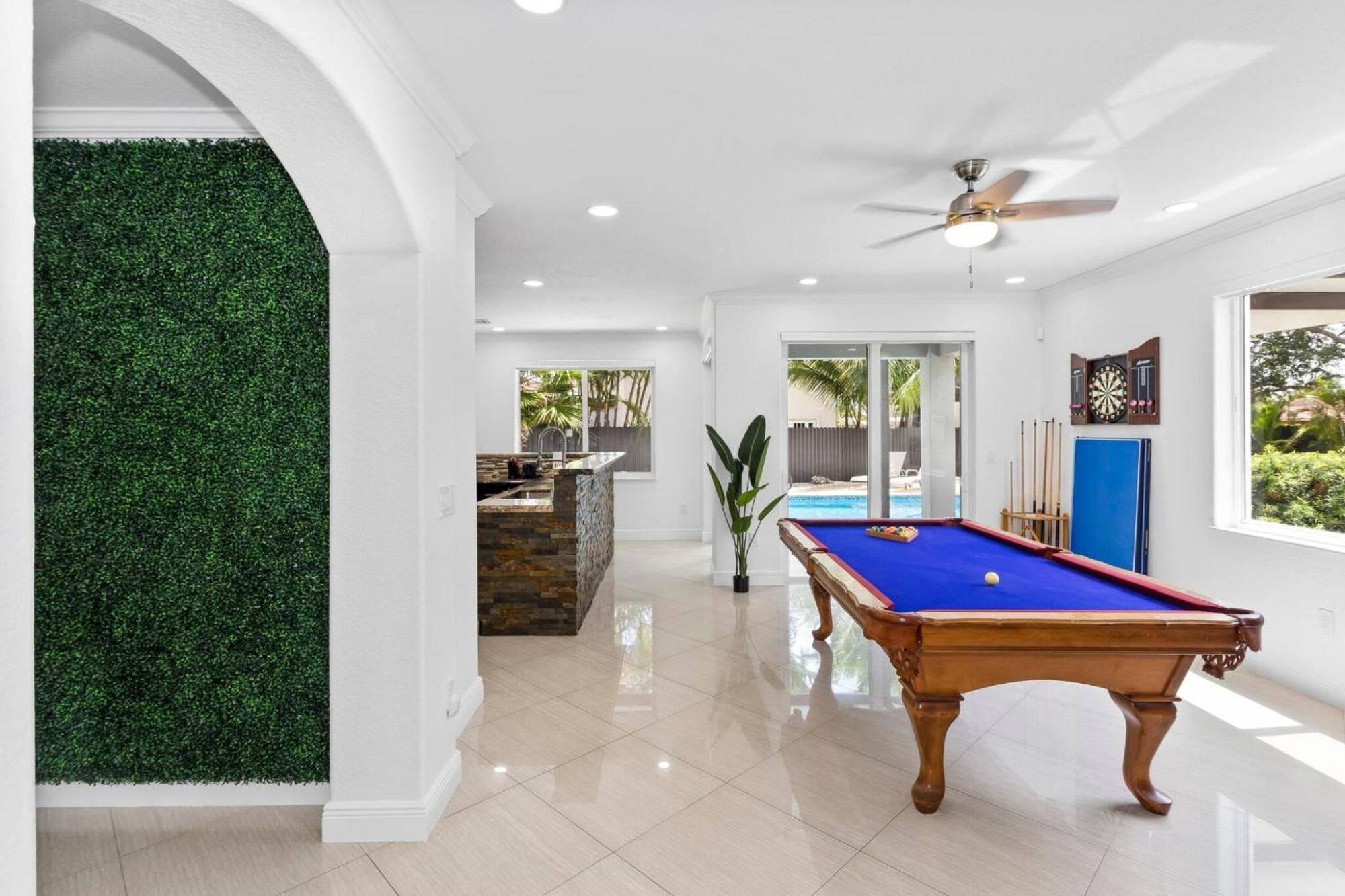 Villa Luxe 5br I Pool Jacuzzi Fire Pit Piano