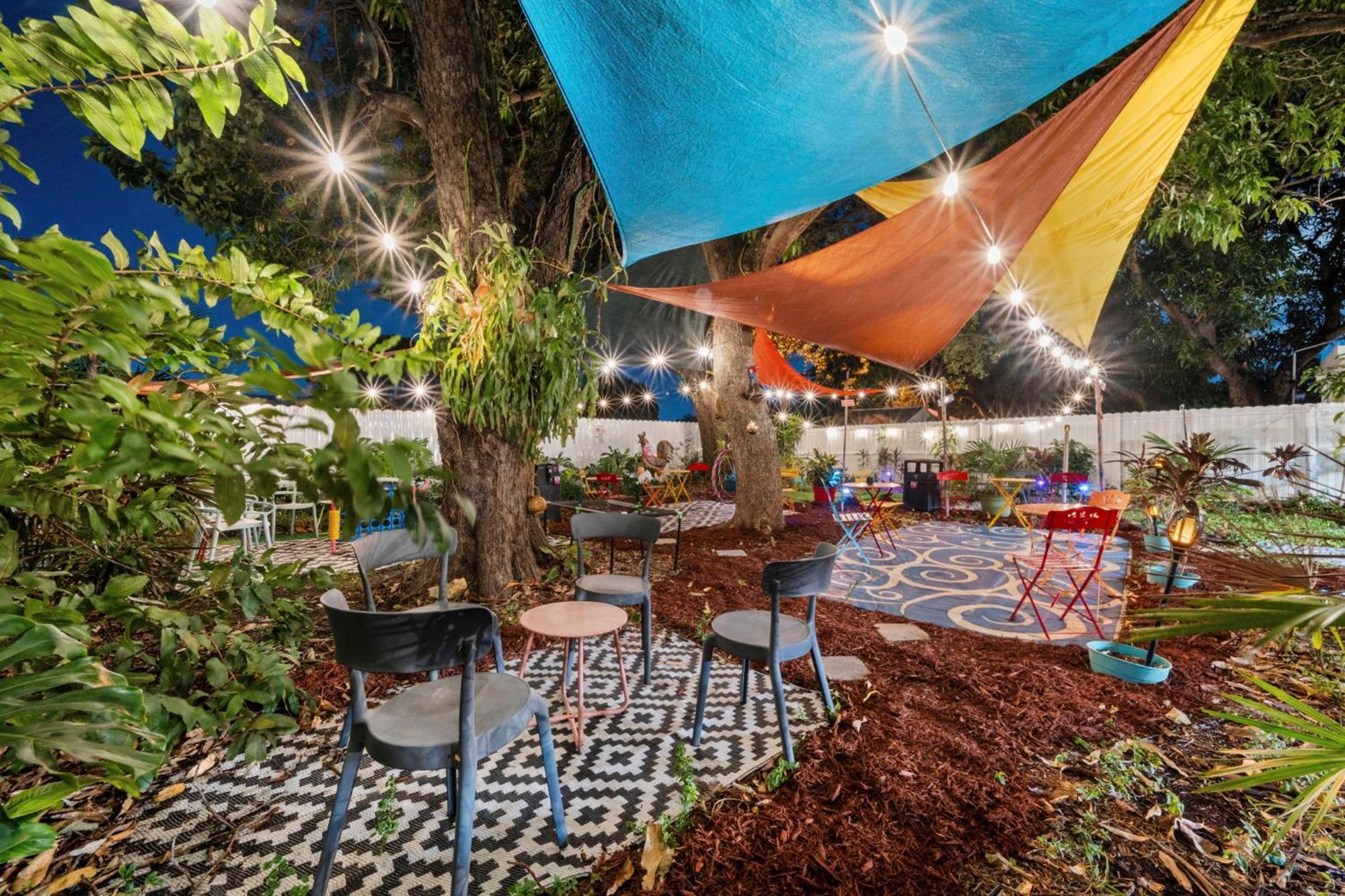 Little Havana Suites: Urban Oasis With Free Parking *