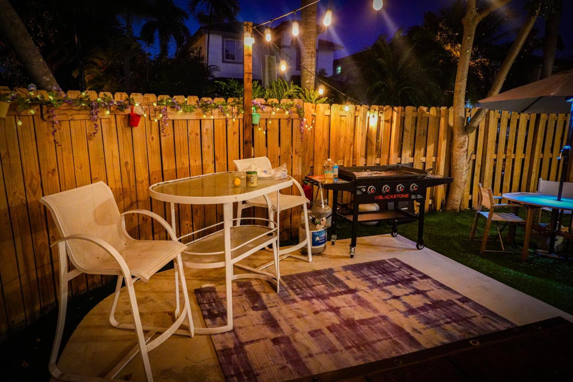 Holiday home The Miamiville - Hidden Gem With Free Parking