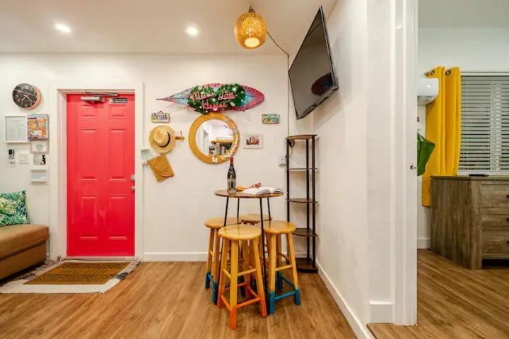 Apartment Little Havana Suites: Urban Oasis With Free Parking