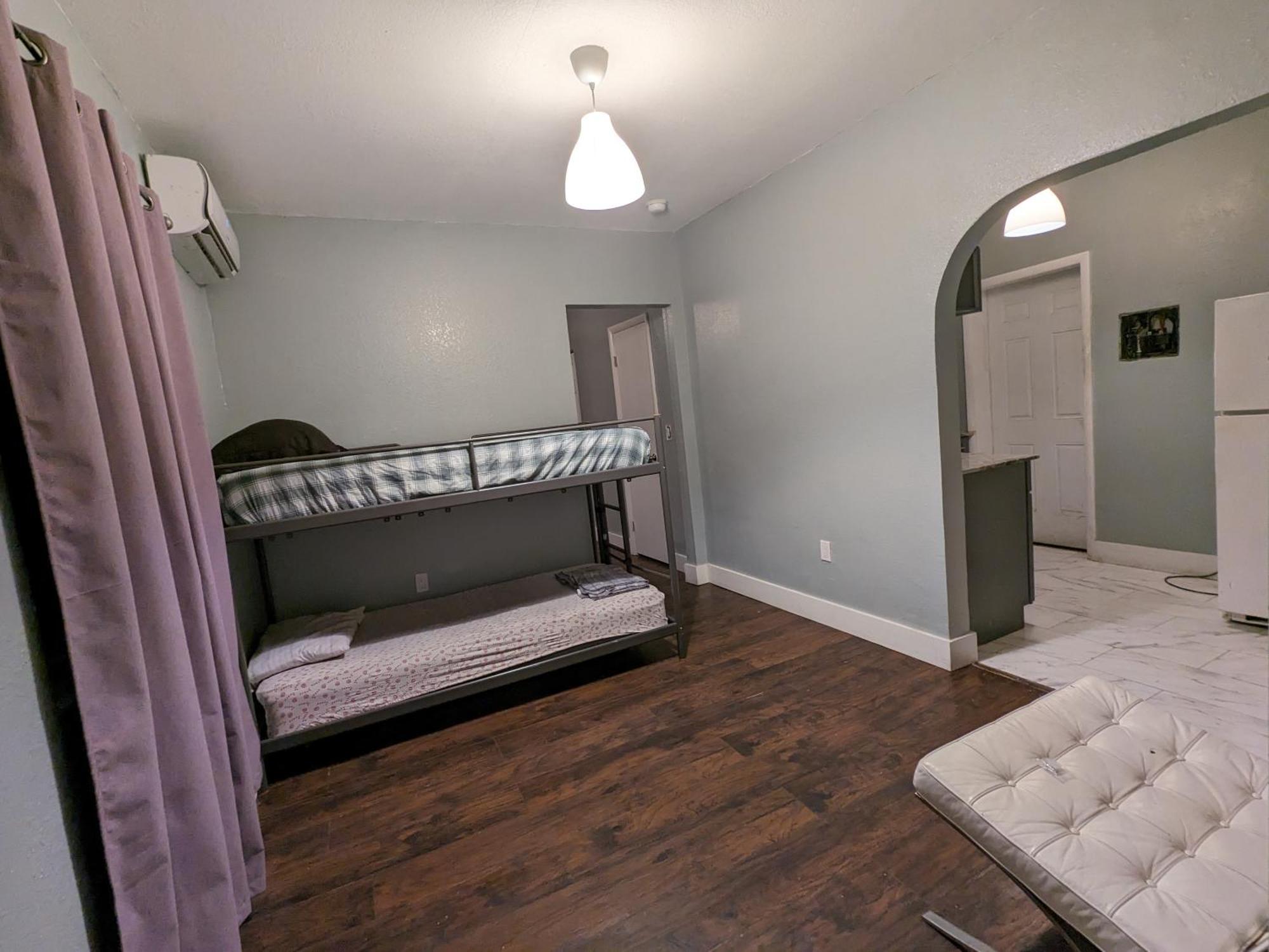Cheapest Spot Albergue Miami