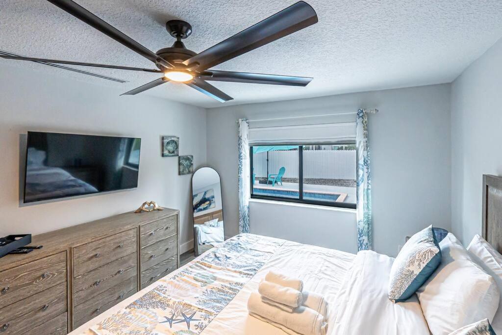 Amazing Location, Luxury & Spacious, Large Pool, Bbq, Game Room, Pool *