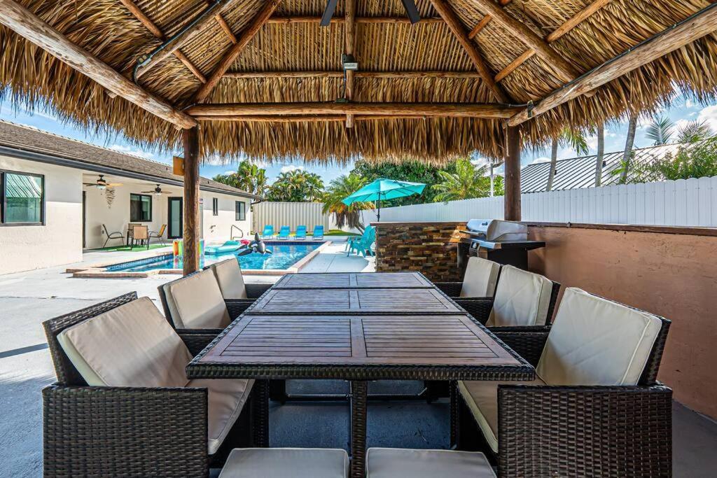 Amazing Location, Luxury & Spacious, Large Pool, Bbq, Game Room, Pool * Miami