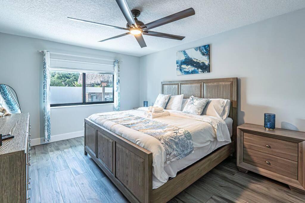 Amazing Location, Luxury & Spacious, Large Pool, Bbq, Game Room, Pool Holiday home Miami