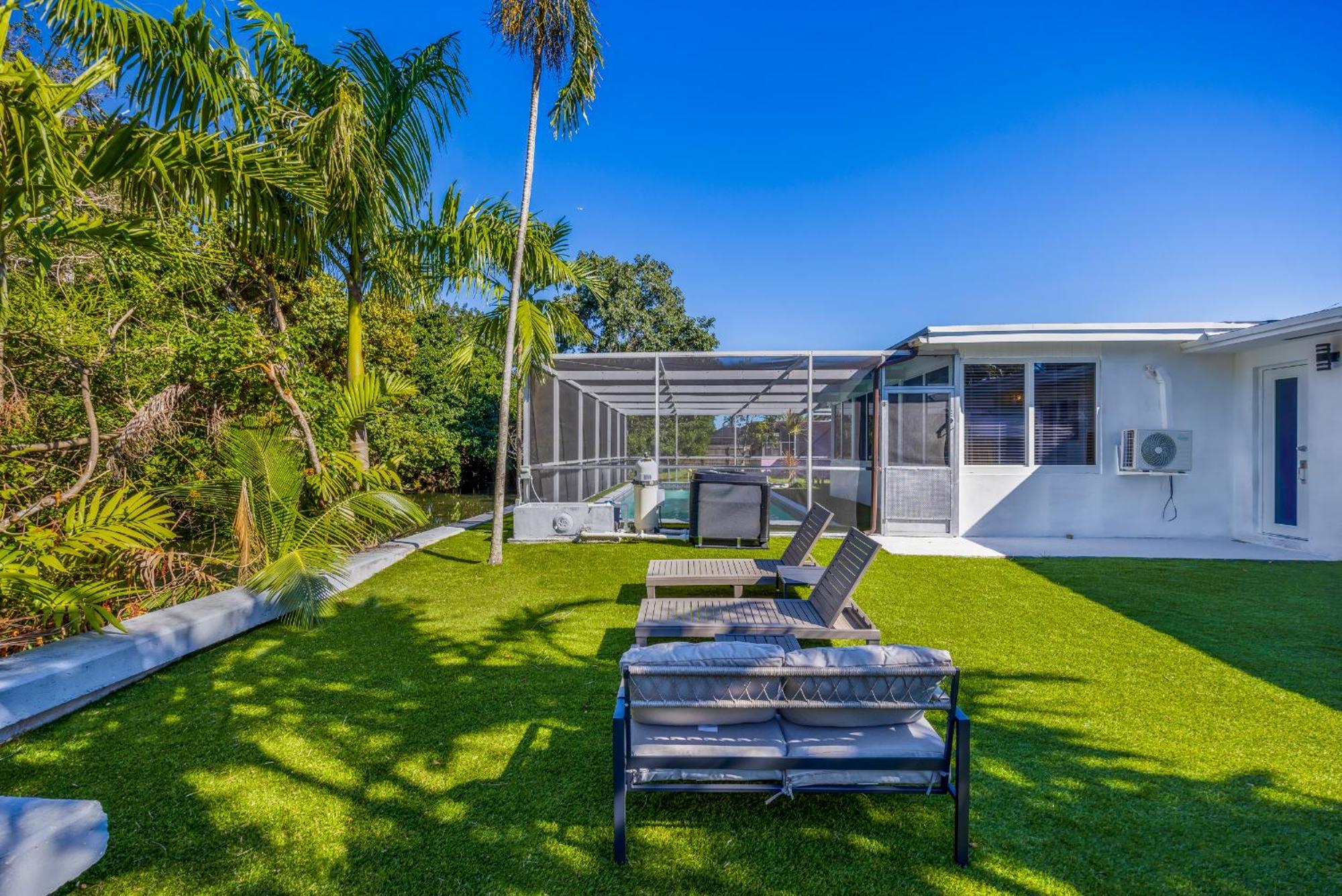 Tropical Dream House With Private Pool And
