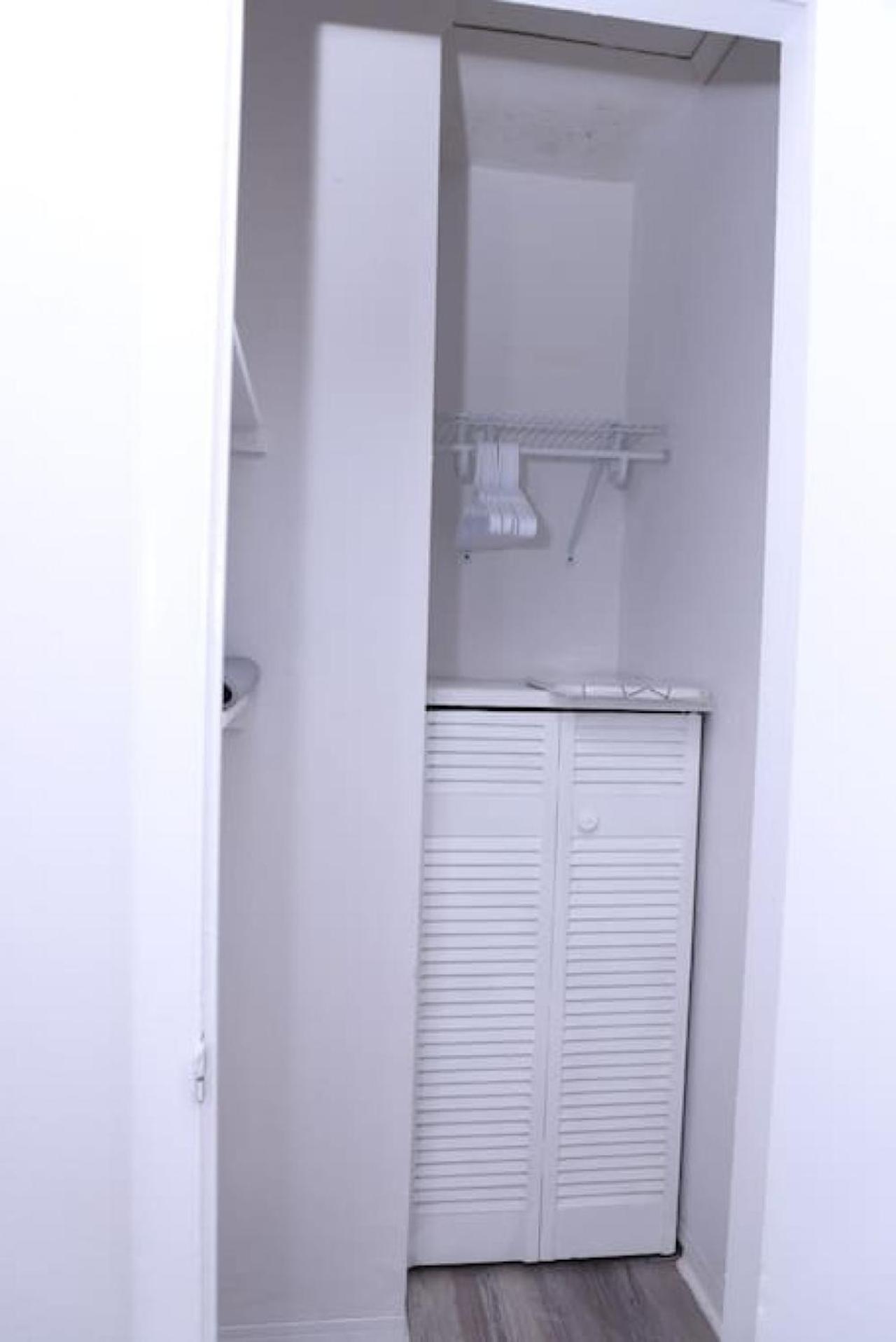 Douglas Rd Apartment *