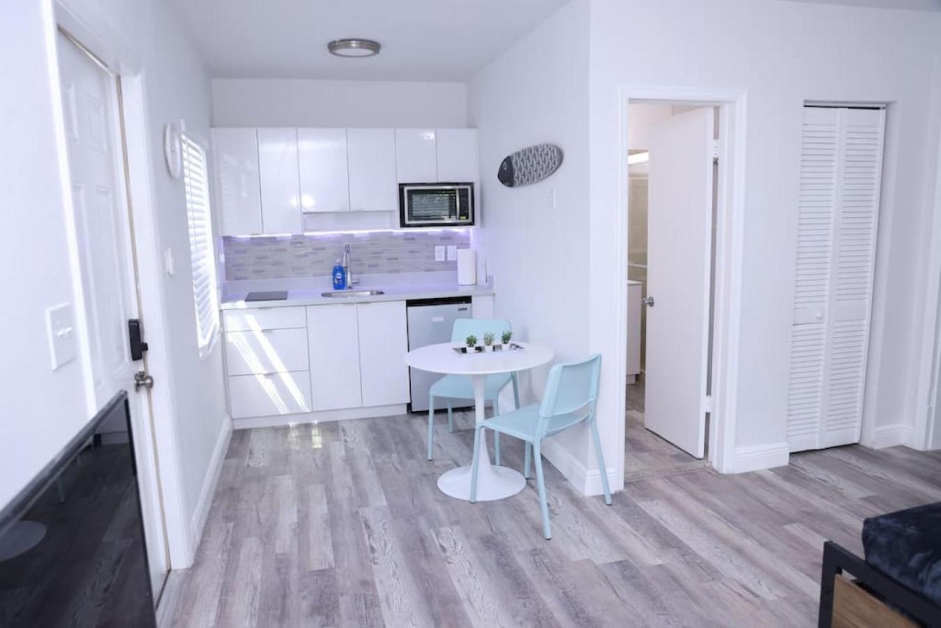 Douglas Rd Apartment Miami