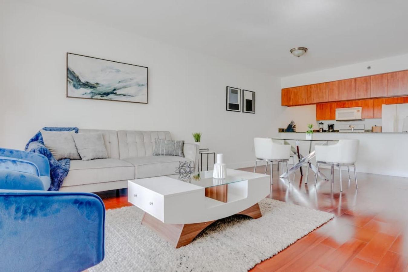 Apartment Stylish 1br With Ocean And View,pool,parking *
