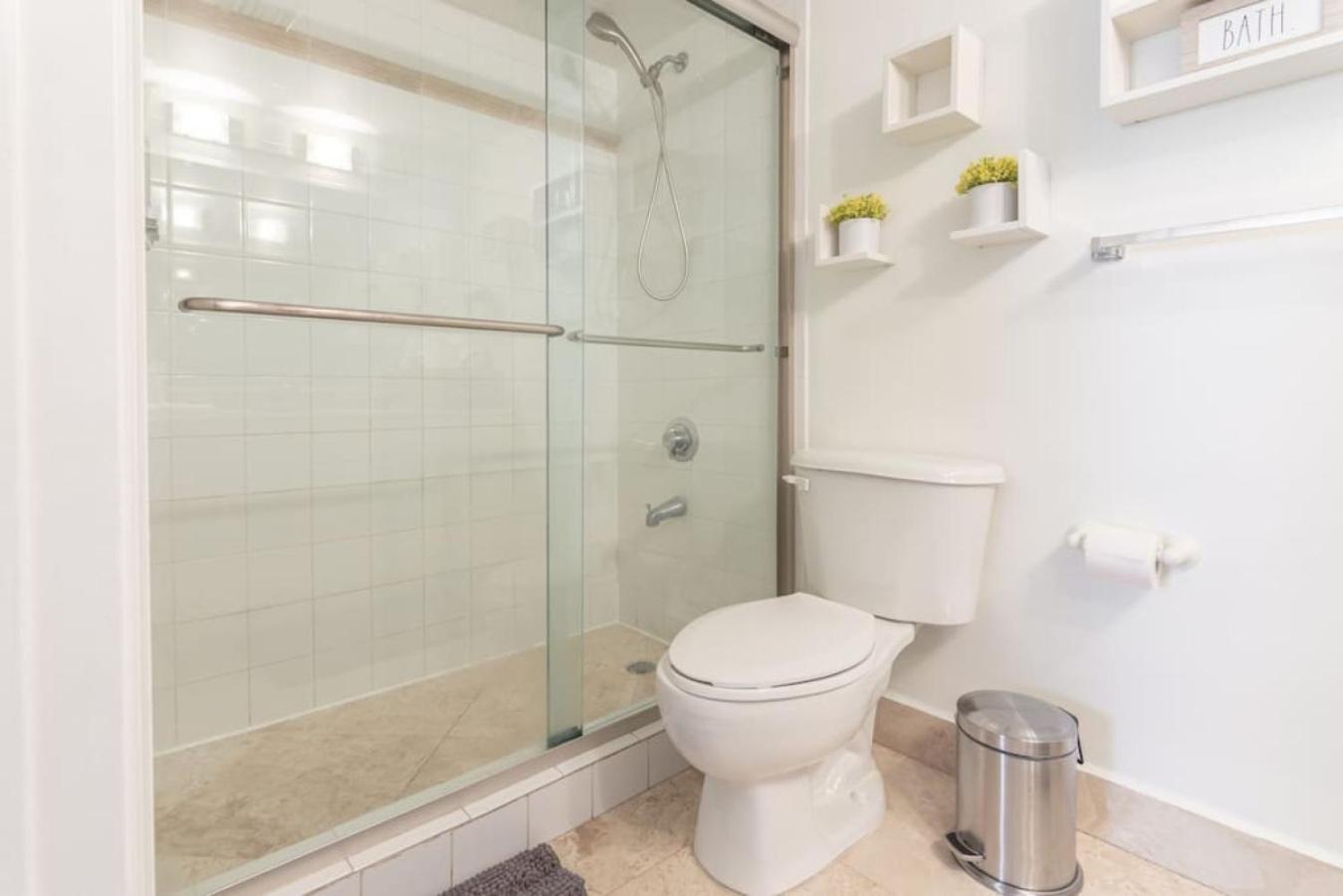 Holiday home 3br Airbnb Friendly With Great Ocean View Balcony Miami