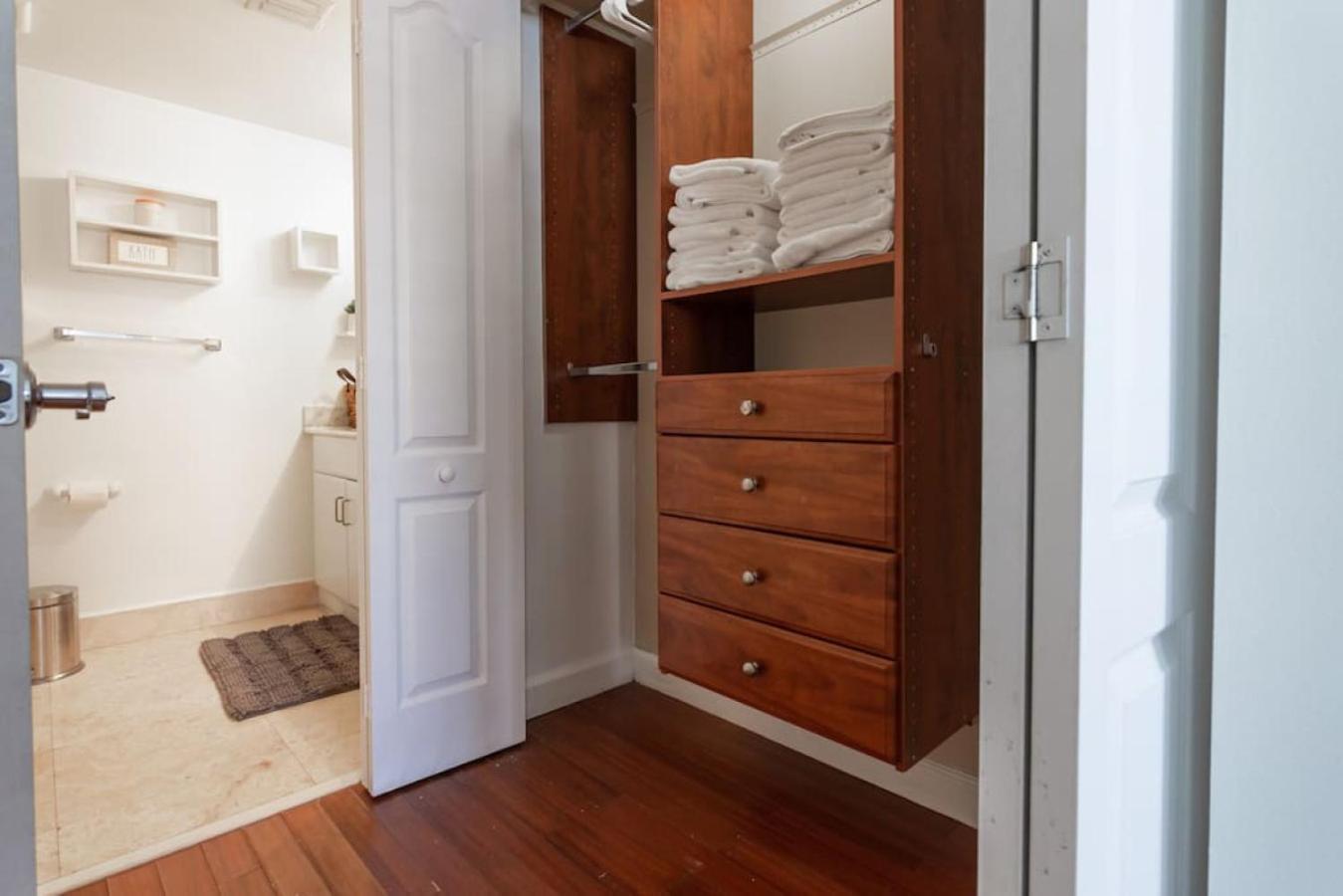 3br Airbnb Friendly With Great Ocean View Balcony