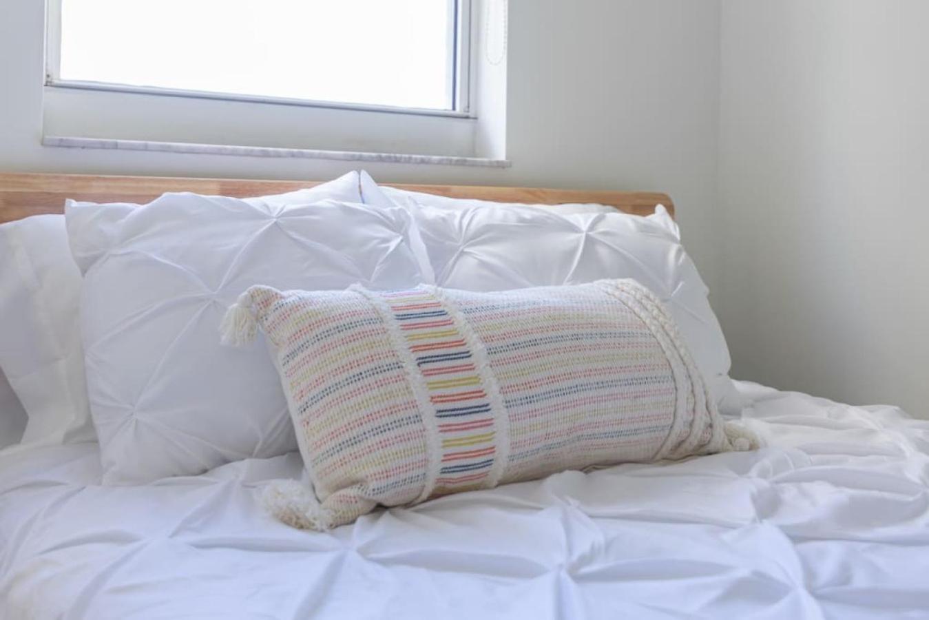 Holiday home 3br Airbnb Friendly With Great Ocean View Balcony