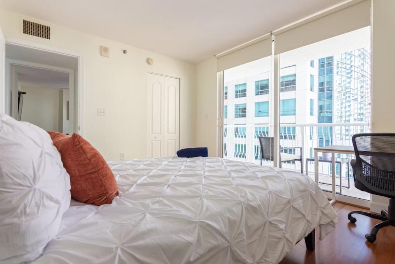 Holiday home 3br Airbnb Friendly With Great Ocean View Balcony